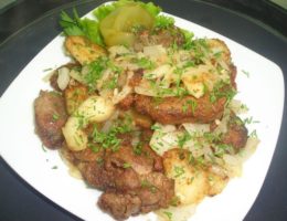 Миниатюра к статье Куриная печень с яблоками