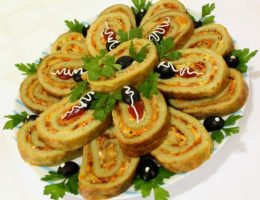 Миниатюра к статье Рулетики из кабачка с сыром и морковкой