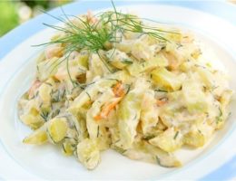 Миниатюра к статье Кабачки в сметане